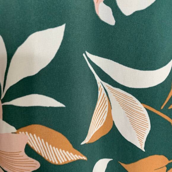 Gal Meets Glam Womens Tiered Midi Dress Tegan Floral Ruched Puff Sleeve Green 4P - Picture 8 of 16